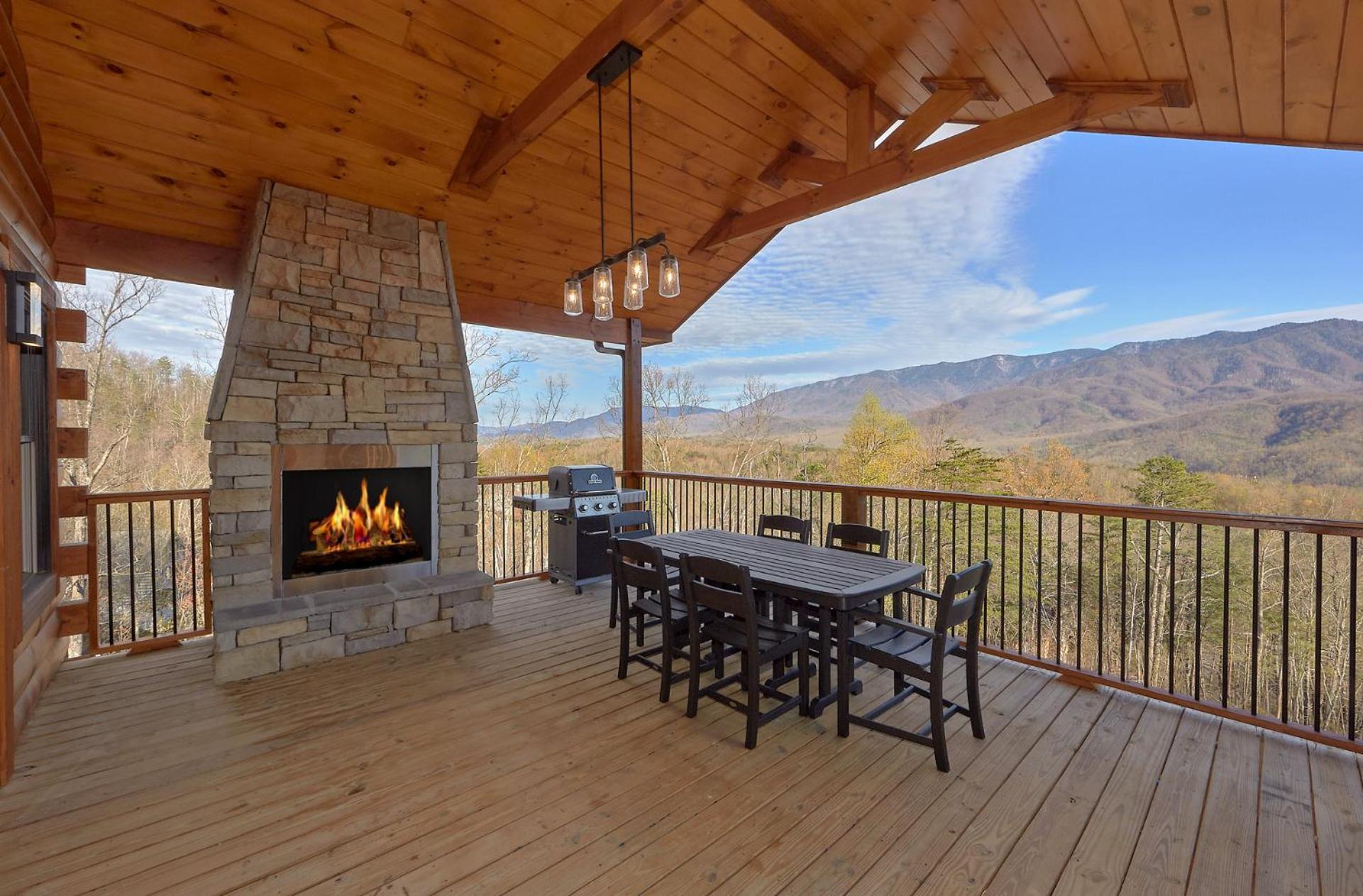 Misty Mountain Adventure Lodge Gatlinburg Exterior foto